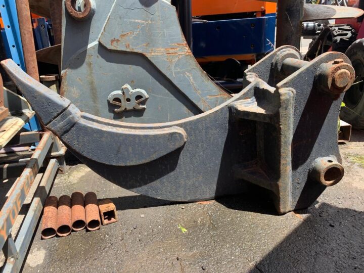 Ripper for 4-8 tonne excavator