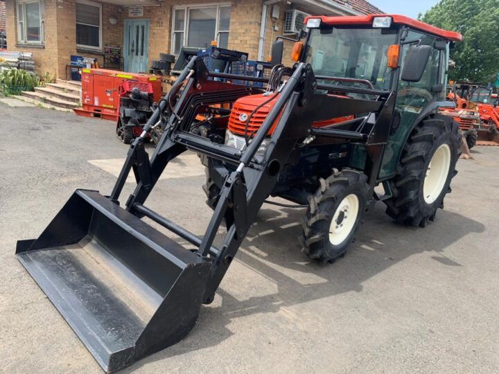 Kubota KL330 with A/C cabin, 34 HP - Image 19