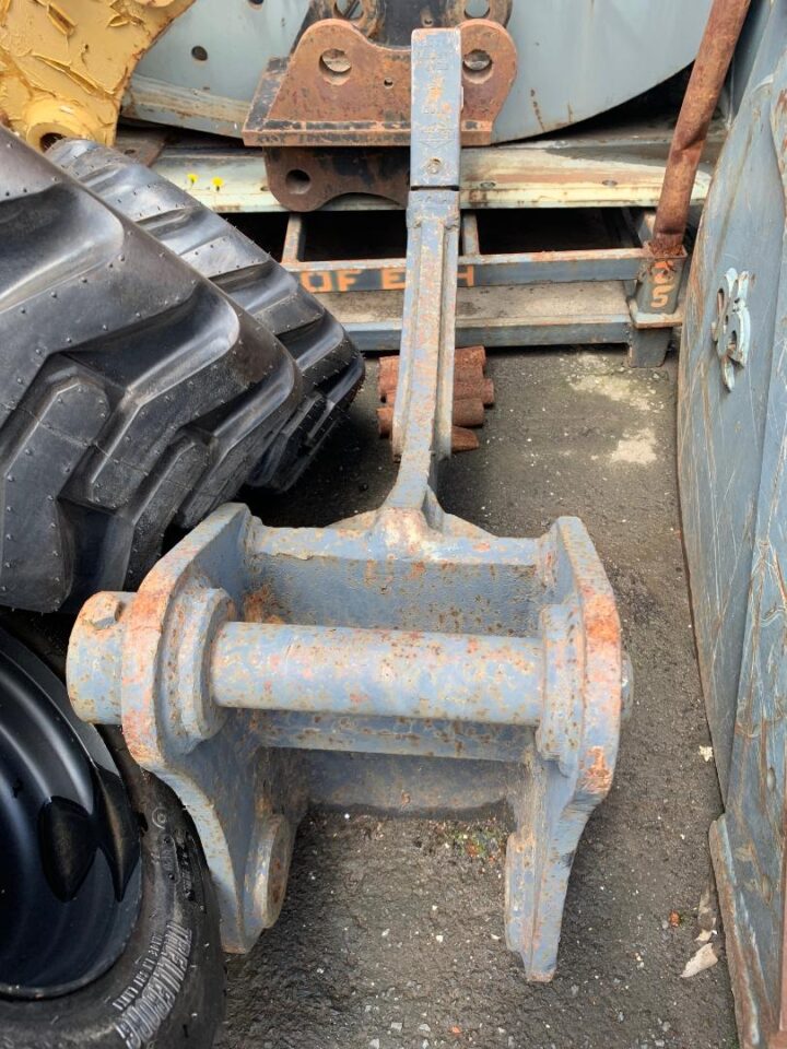 Ripper for 4-8 tonne excavator - Image 3