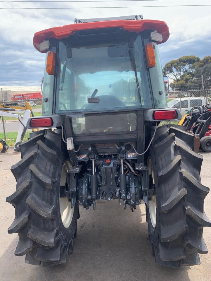 Kubota KL330 with A/C cabin, 34 HP - Image 8