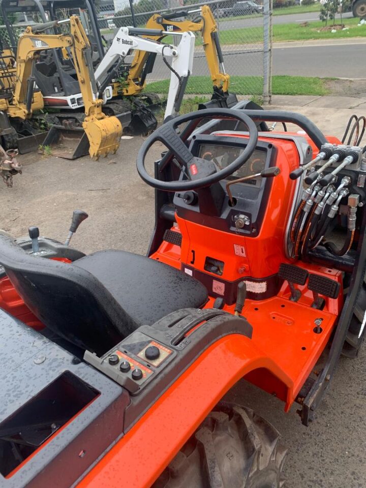KUBOTA A15 FRONT END LOADER - Image 23