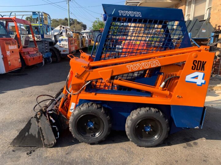 TOYOTA SDK4 SKID STEER LOADER - Image 2