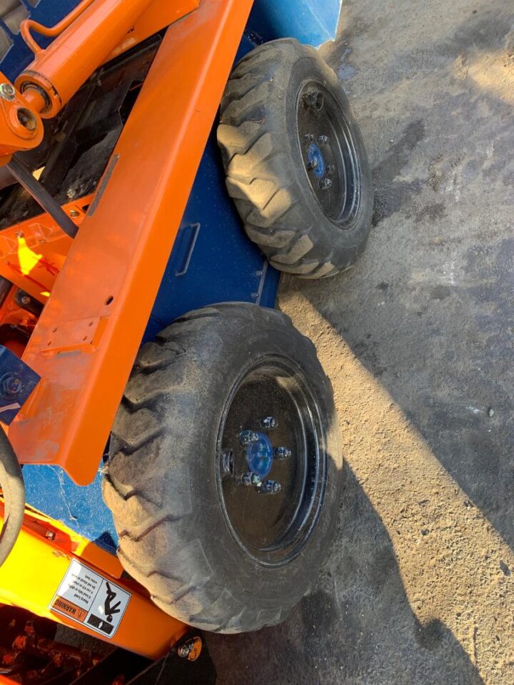 TOYOTA SDK4 SKID STEER LOADER - Image 12
