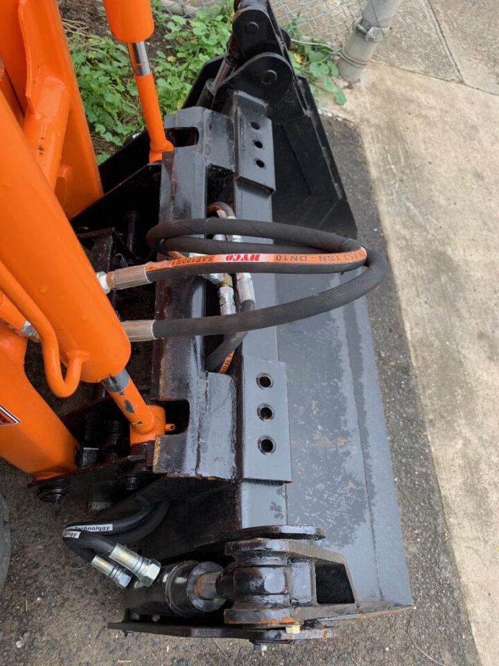 TOYOTA 2SDK4 SKID STEER LOADER - Image 14