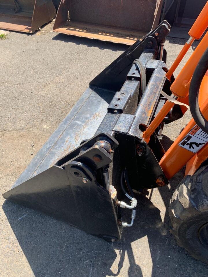 TOYOTA SDK4 SKID STEER LOADER - Image 13