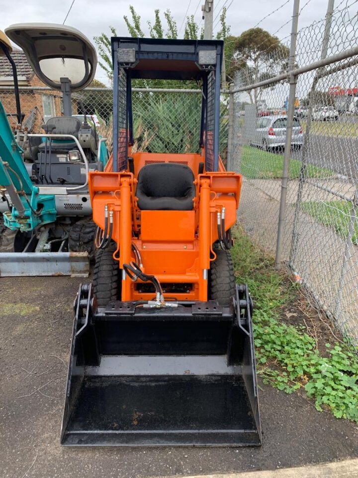 TOYOTA 2SDK4 SKID STEER LOADER - Image 5
