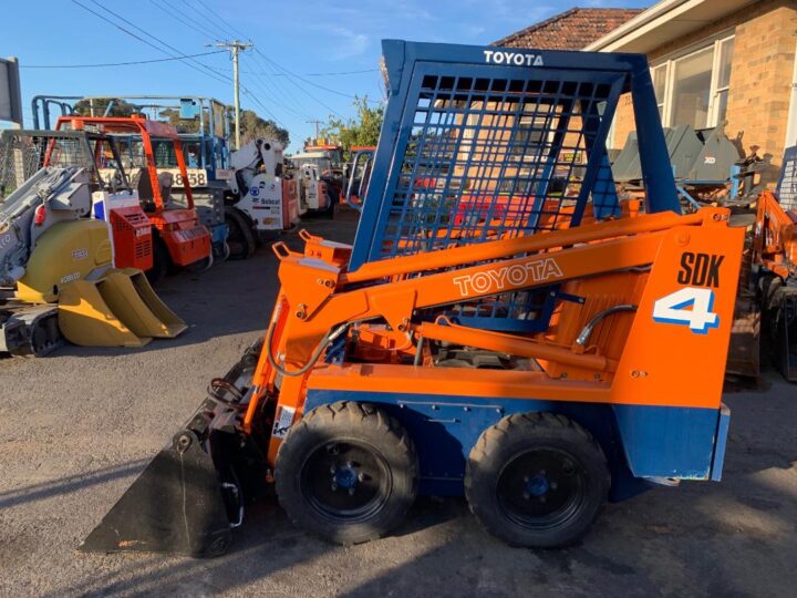 TOYOTA SDK4 SKID STEER LOADER - Image 4