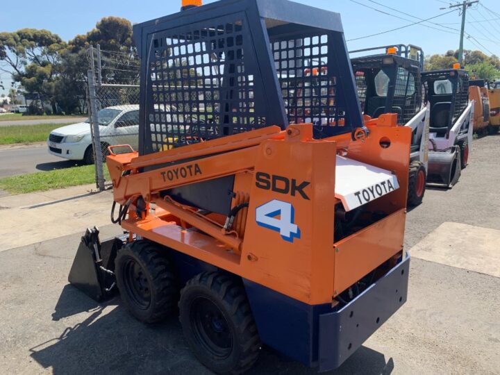 TOYOTA SDK4 SKID STEER LOADER - Image 7