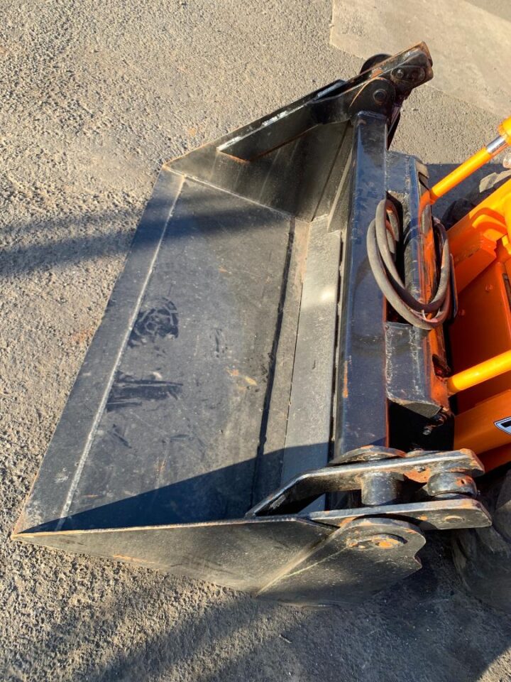 TOYOTA SDK4 SKID STEER LOADER - Image 10