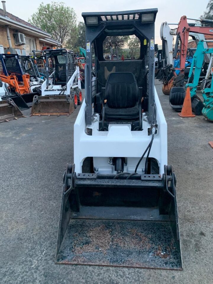 BOBCAT S70 SKID STEER LOADER - Image 13