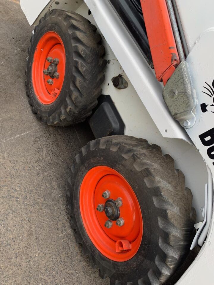 BOBCAT S70 SKID STEER LOADER - Image 10