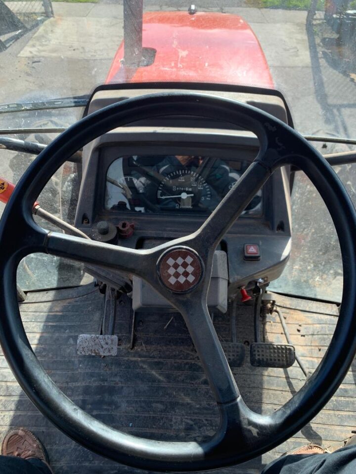 KUBOTA M8200DT TRACTOR WITH CABIN - Image 16