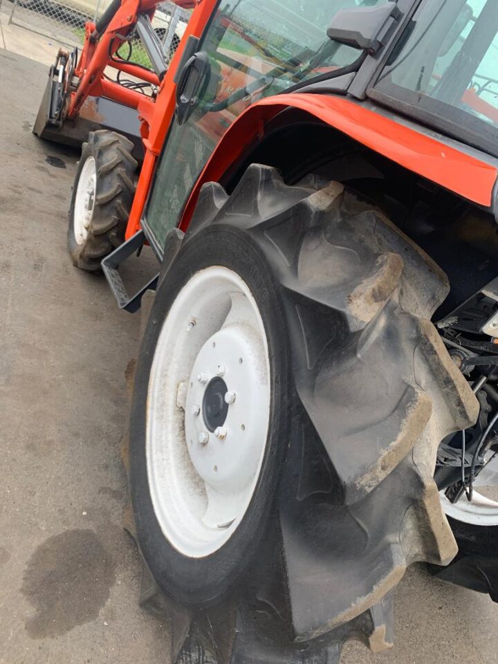 KUBOTA KL280 TRACTOR WITH FEL - Image 19