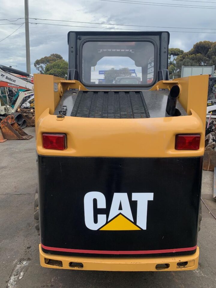 CATERPILAR 216B3 SKID STEER LOADER - Image 5