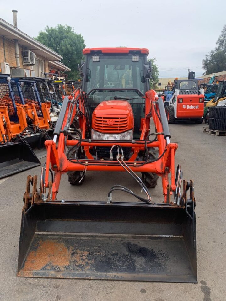 KUBOTA KL280 TRACTOR WITH FEL - Image 9