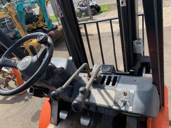 Toyota 7 FD25 forklift, 2.5 tonne capacity - Image 14