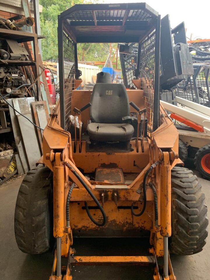 CASE 1835 SKID STEER LOADER - Image 13