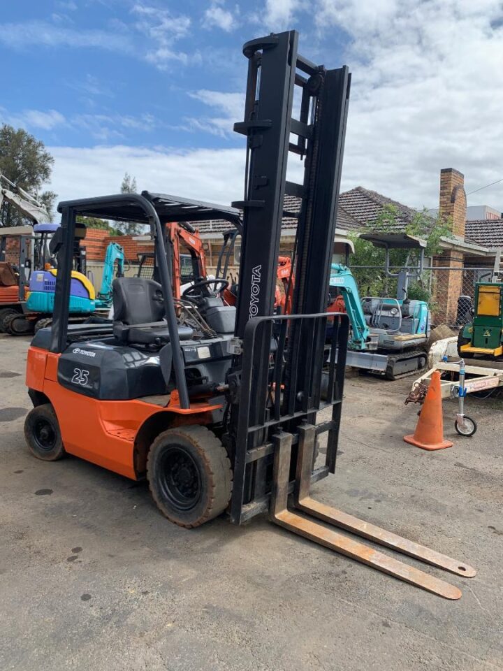 Toyota 7 FD25 forklift, 2.5 tonne capacity