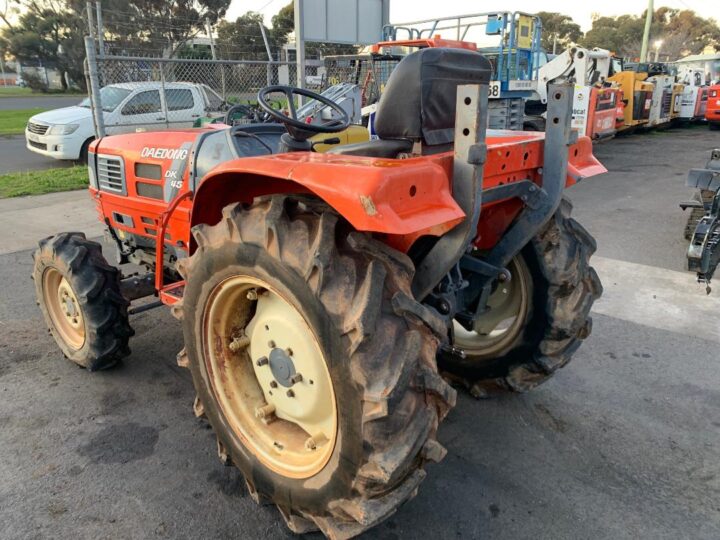 DAEDONG KD45 KIOTI TRACTOR - Image 3