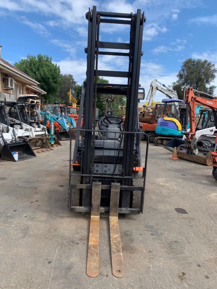 Toyota 7 FD25 forklift, 2.5 tonne capacity - Image 4