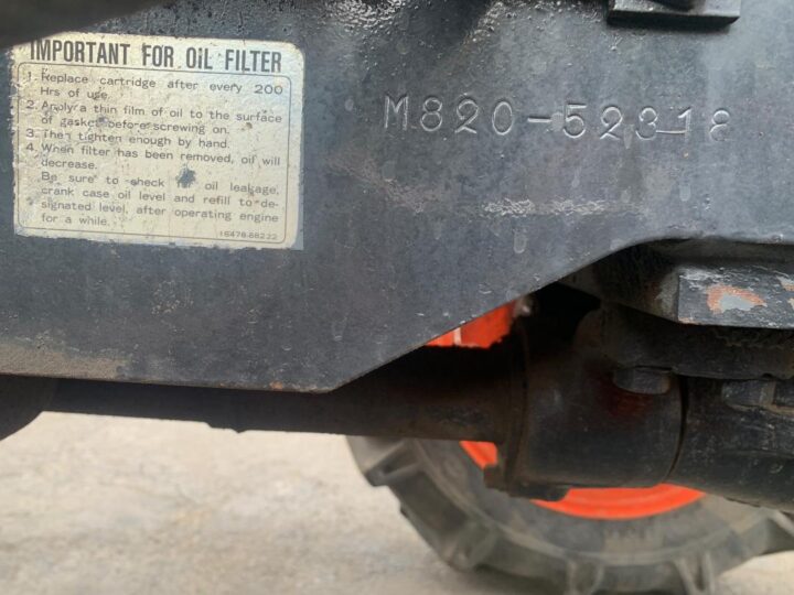 KUBOTA M8200DT TRACTOR - Image 9