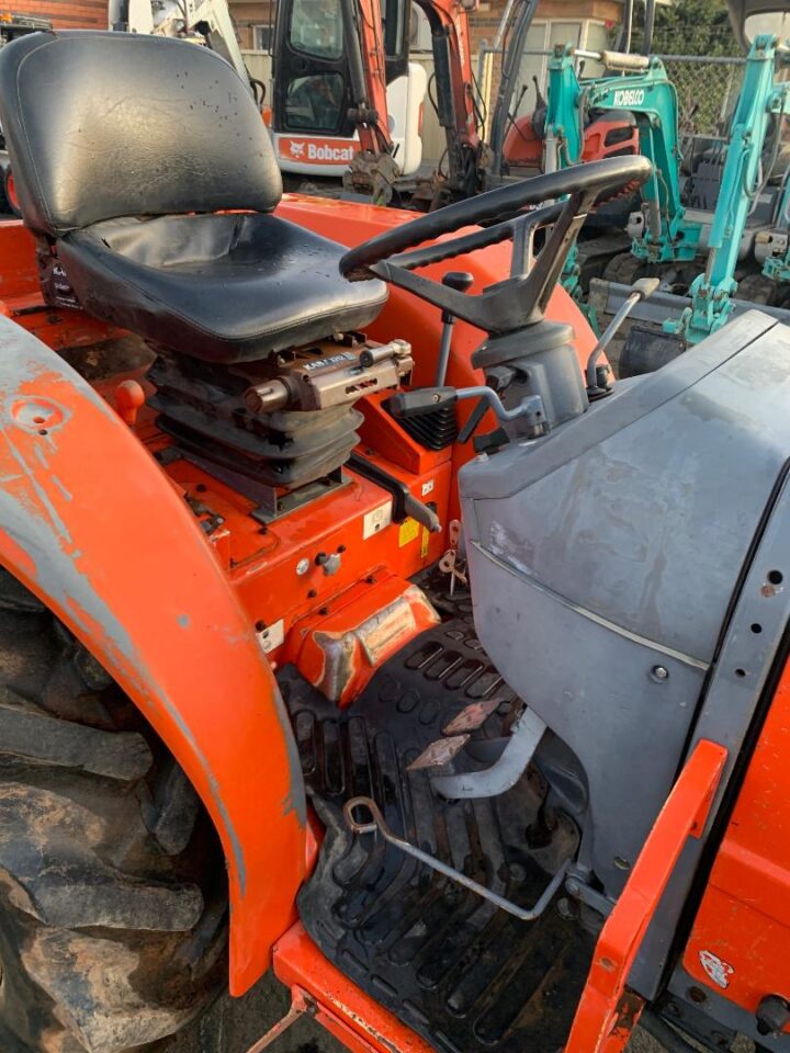 DAEDONG KD45 KIOTI TRACTOR - Image 9