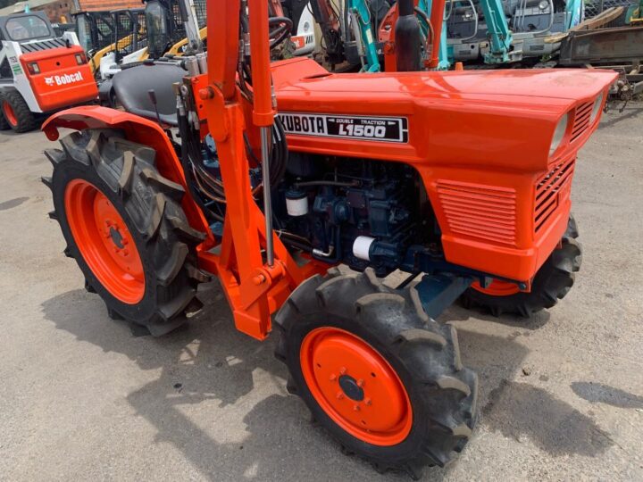 KUBOTA L1500 TRACTOR WITH FEL - Image 17