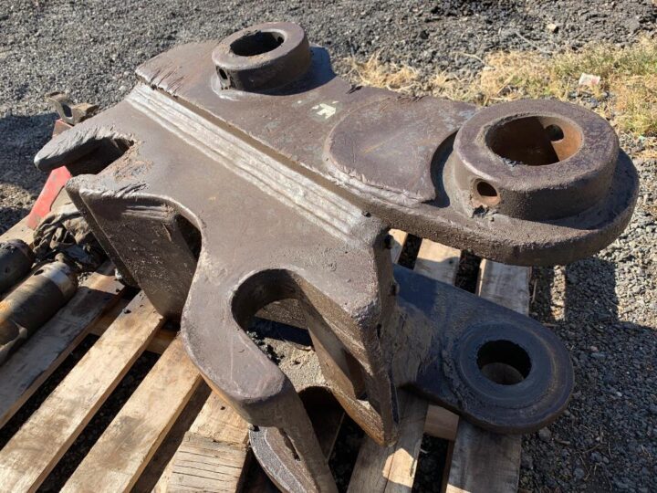 ECH HYDRAULIC HITCH