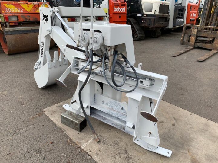 Bobcat BH803 Bach hoe attachment - Image 4