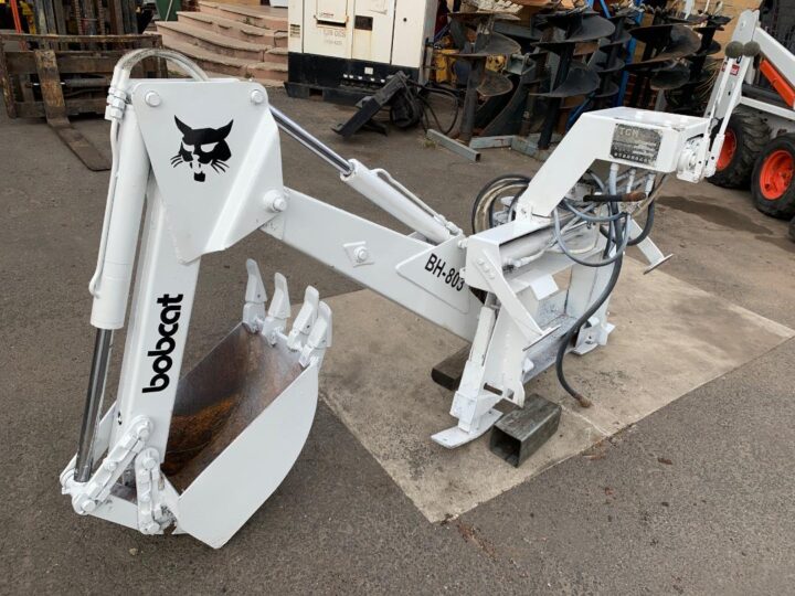 Bobcat BH803 Bach hoe attachment - Image 5