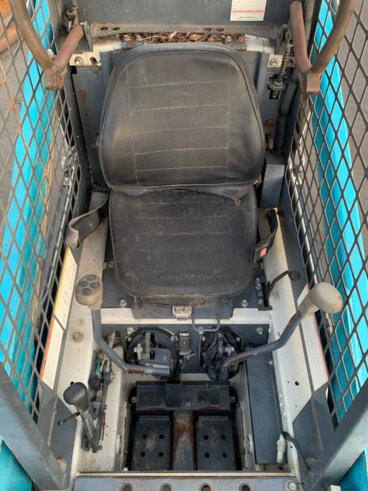 TOYOTA 4SDK4 SKID STEER LOADER - Image 10