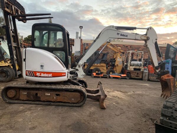 BOBCAT 435G EXCAVATOR