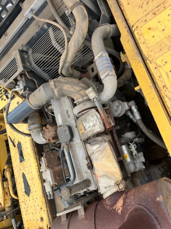 KOMATSU PC 300LC-8 EXCAVATOR - Image 11