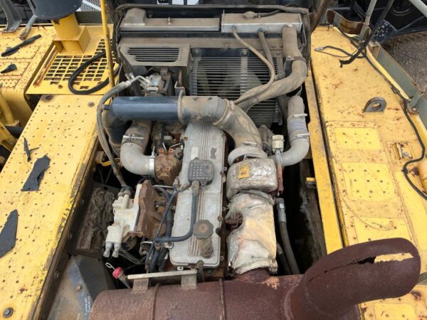 KOMATSU PC 300LC-8 EXCAVATOR - Image 9